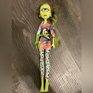 One eyed monster high